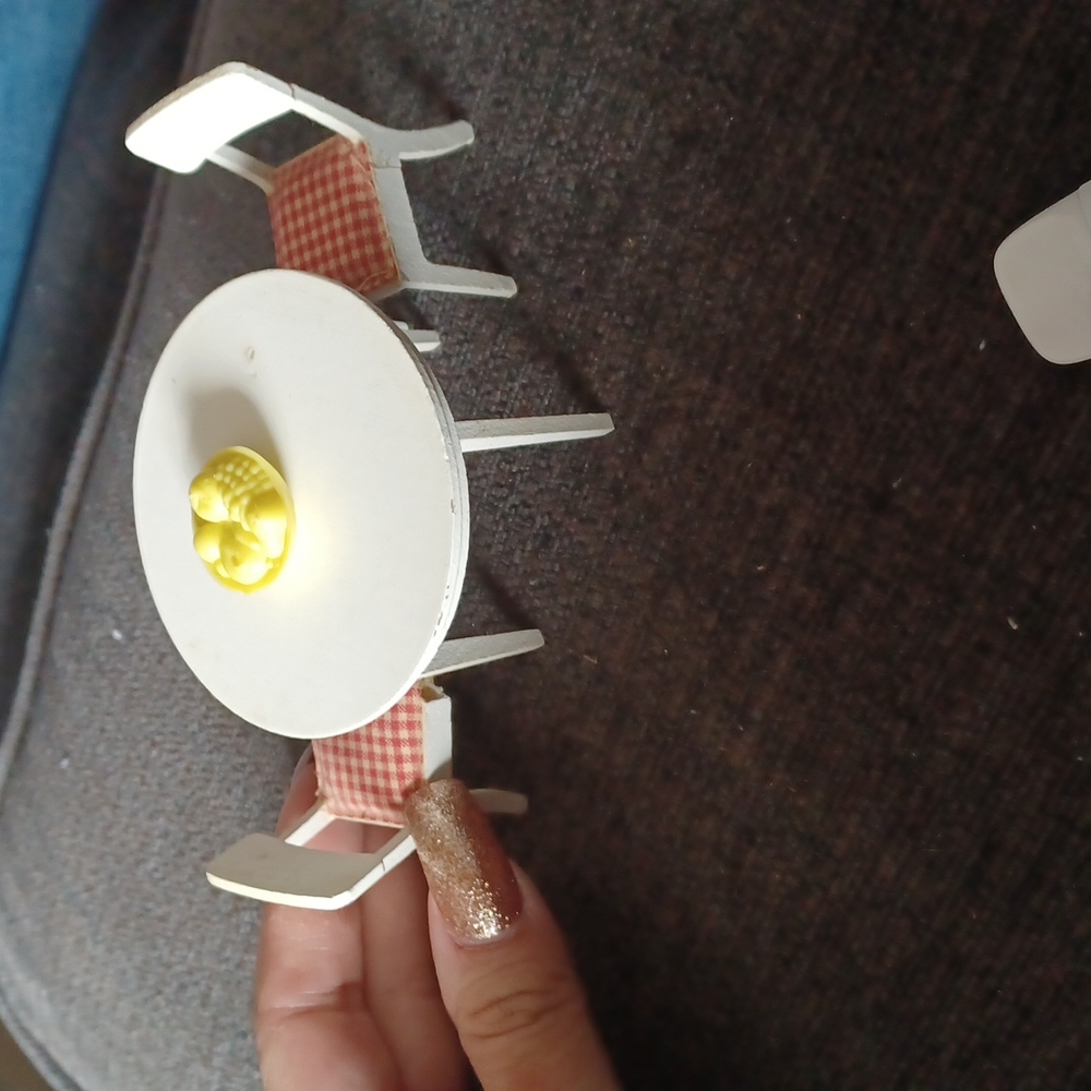 Lundby dollhouse kitchen table and chairs